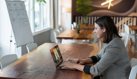 Linkedin sales solutions Vt Ko Sy Xz NU unsplash
